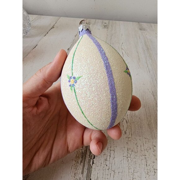 Patricia breen Daisy purple glitter egg ornament Xmas tree spring - Picture 7 of 8